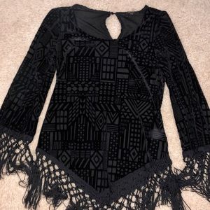 Black long sleeve velvet shirt